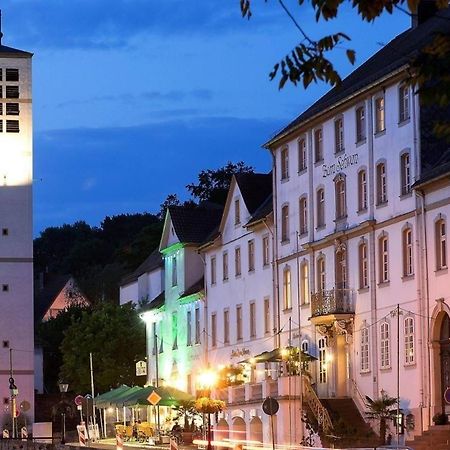 Historisches Hotel Zum Schwan Bad Karlshafen Exterior foto